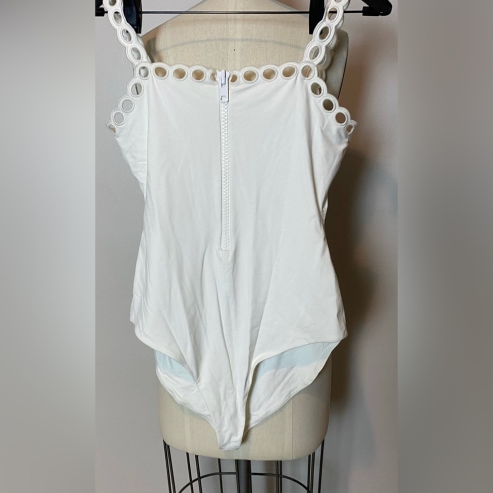 Sea New York One Piece